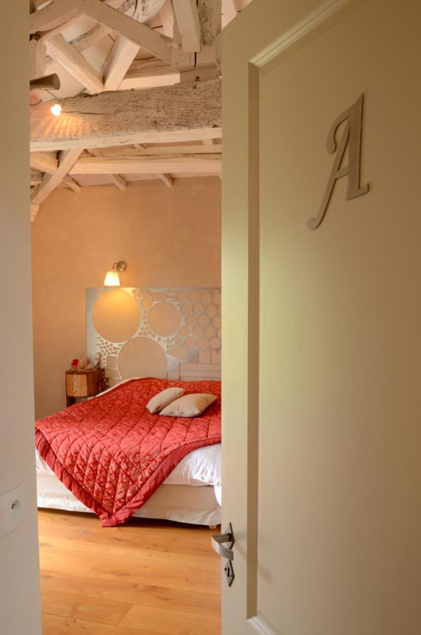 Chambres D'Hotes Au Gite De La Pommeraie Landeronde 外观 照片
