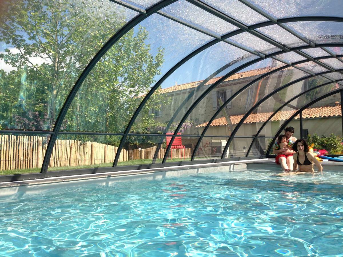Chambres D'Hotes Au Gite De La Pommeraie Landeronde 外观 照片